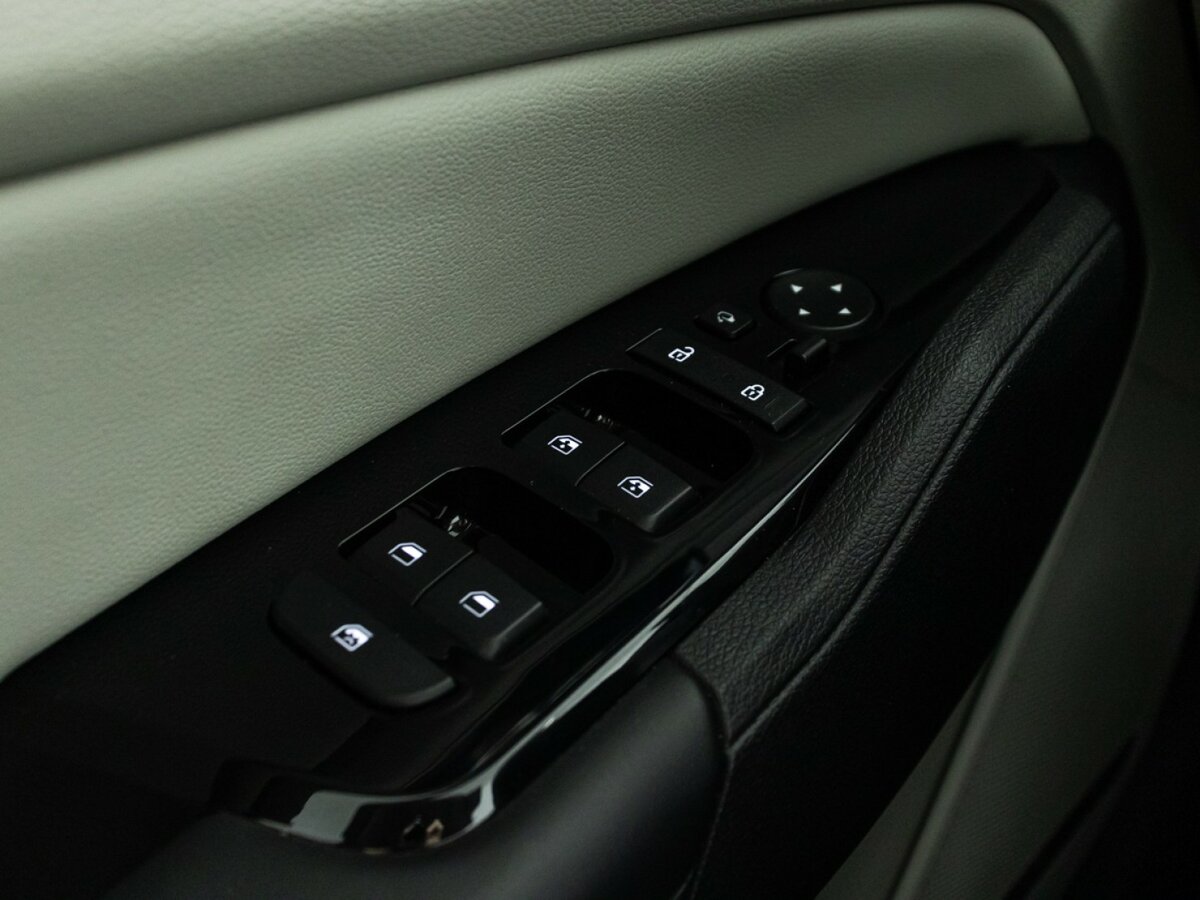 Купить Kia Sportage с пробегом. Фото: #23