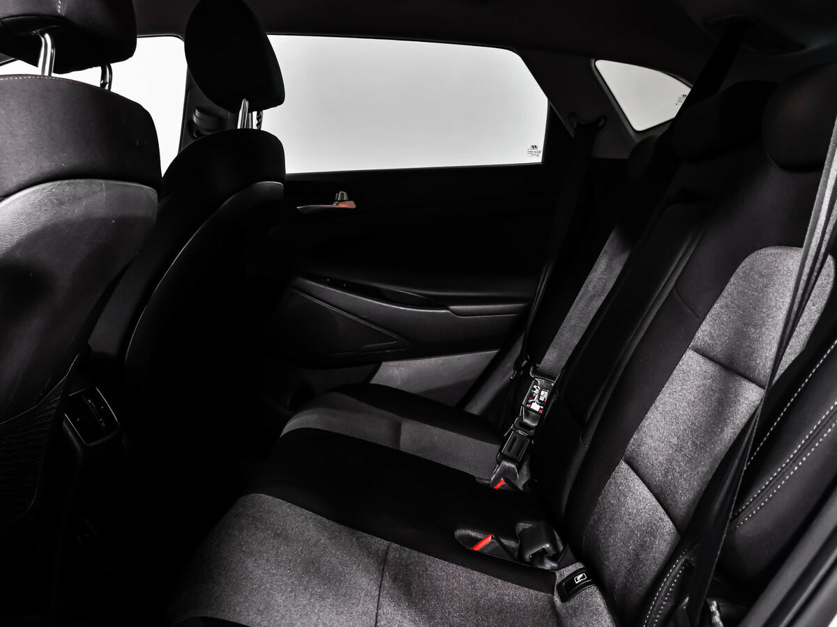 Купить Hyundai Tucson с пробегом. Фото: #8
