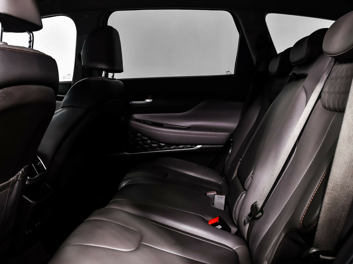 Купить Hyundai Santa Fe с пробегом. Фото: #12