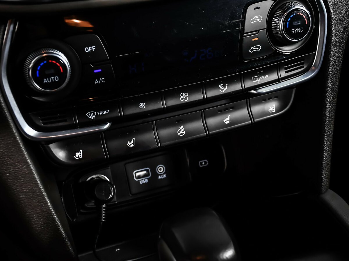 Купить Hyundai Santa Fe с пробегом. Фото: #19