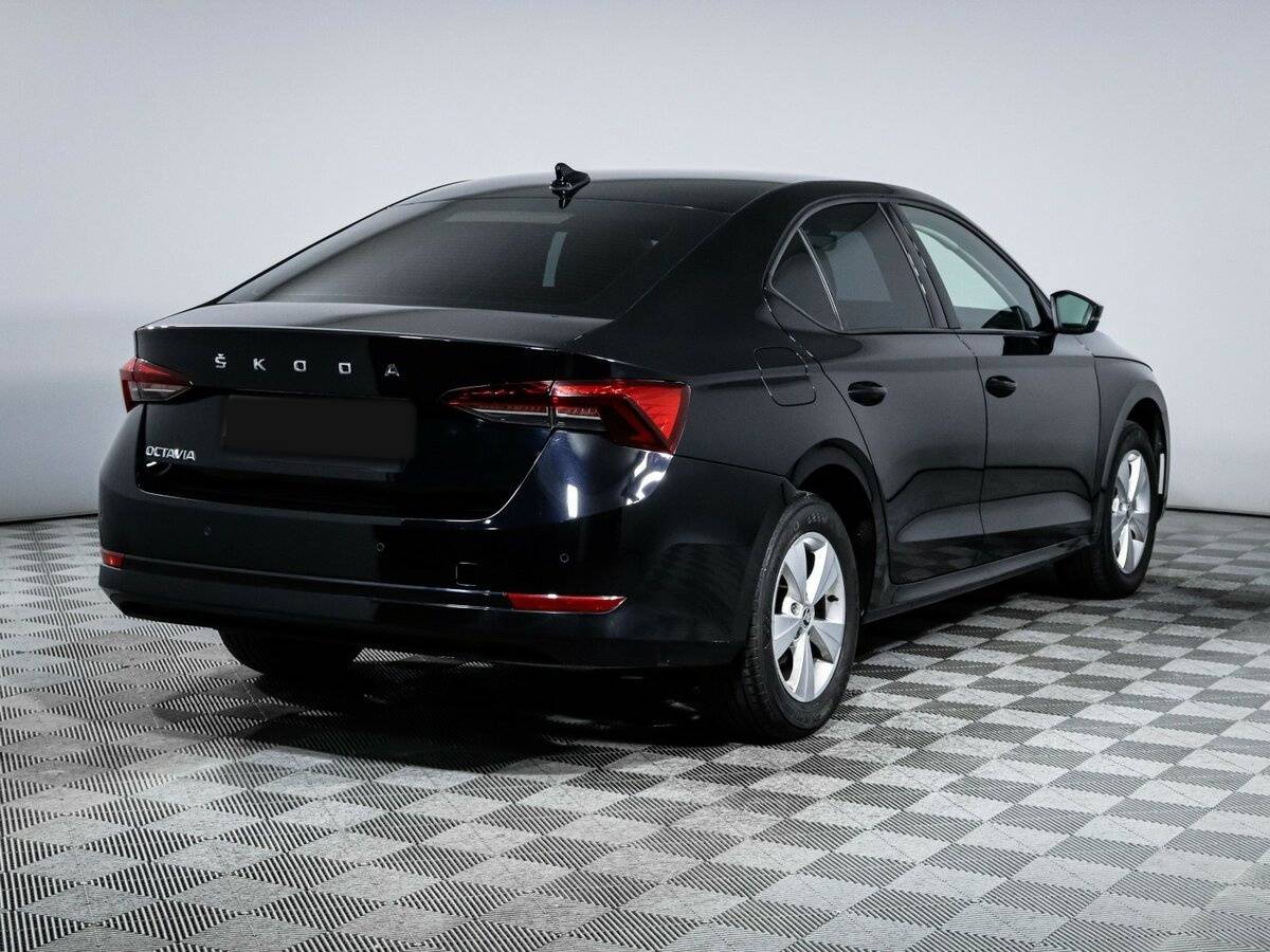 Купить Skoda Octavia с пробегом. Фото: #3