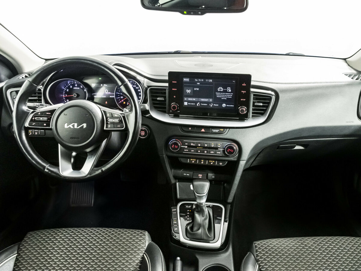 Купить Kia Ceed с пробегом. Фото: #10
