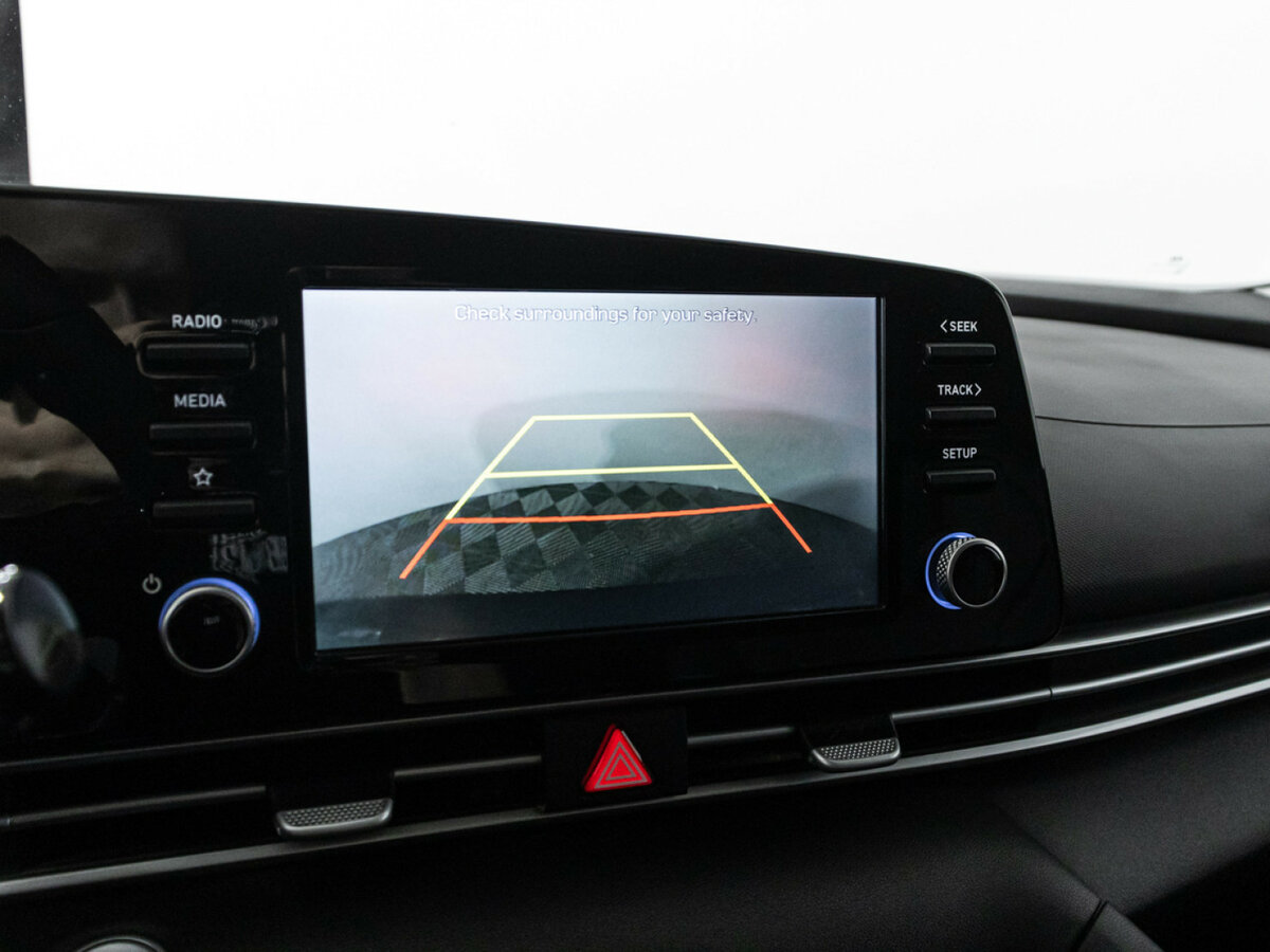 Купить Hyundai Elantra с пробегом. Фото: #14