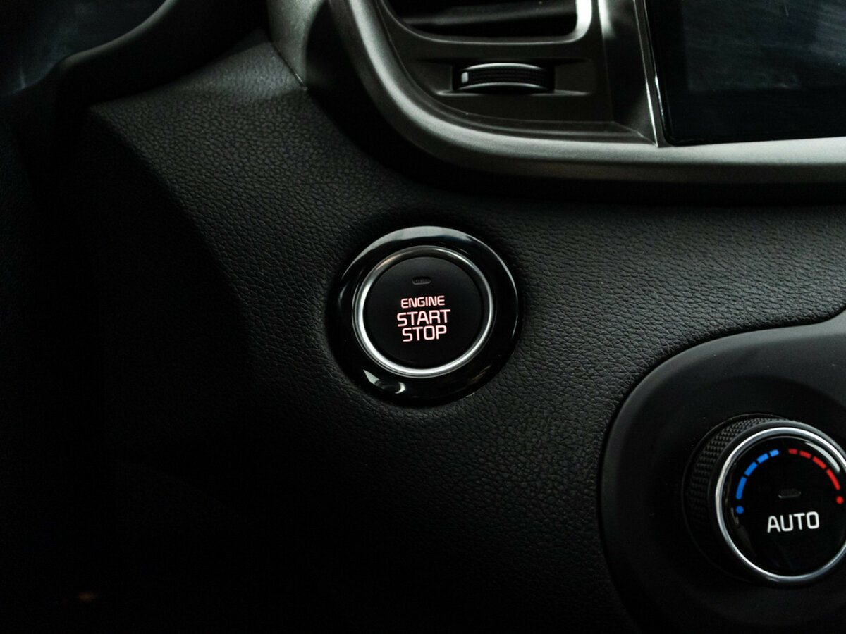 Купить Kia Sorento с пробегом. Фото: #16