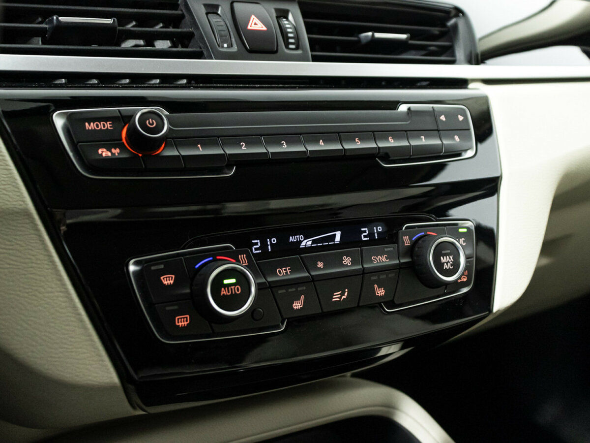 Купить BMW X1 с пробегом. Фото: #15