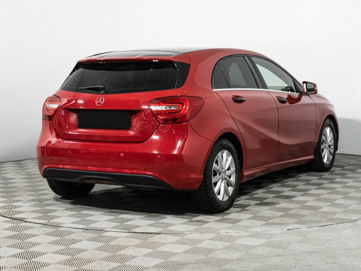 Купить Mercedes-Benz A-Класс с пробегом. Фото: #4