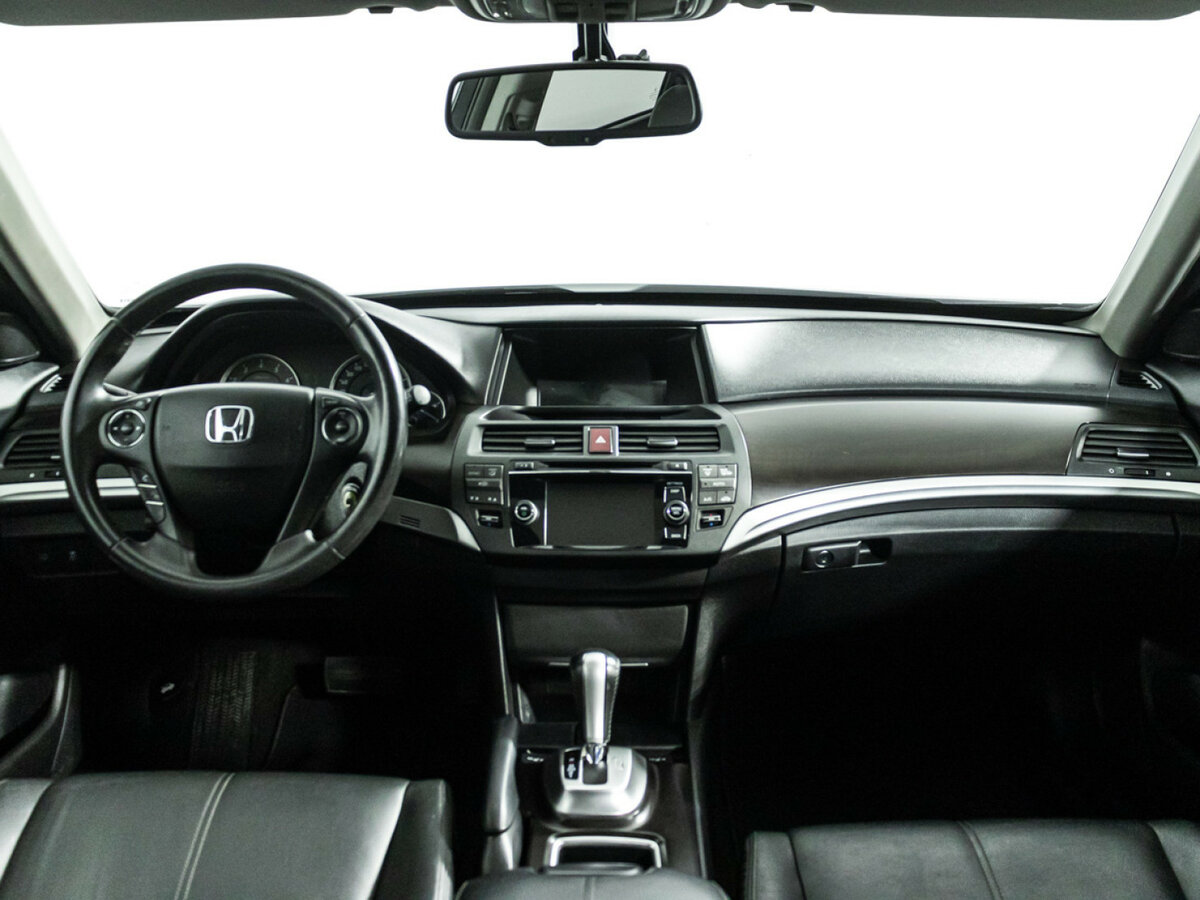 Купить Honda Crosstour с пробегом. Фото: #10