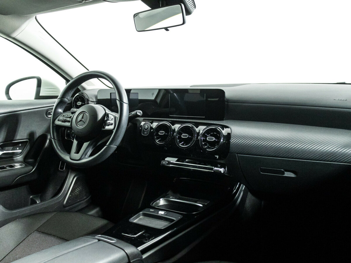 Купить Mercedes-Benz A-Класс с пробегом. Фото: #8