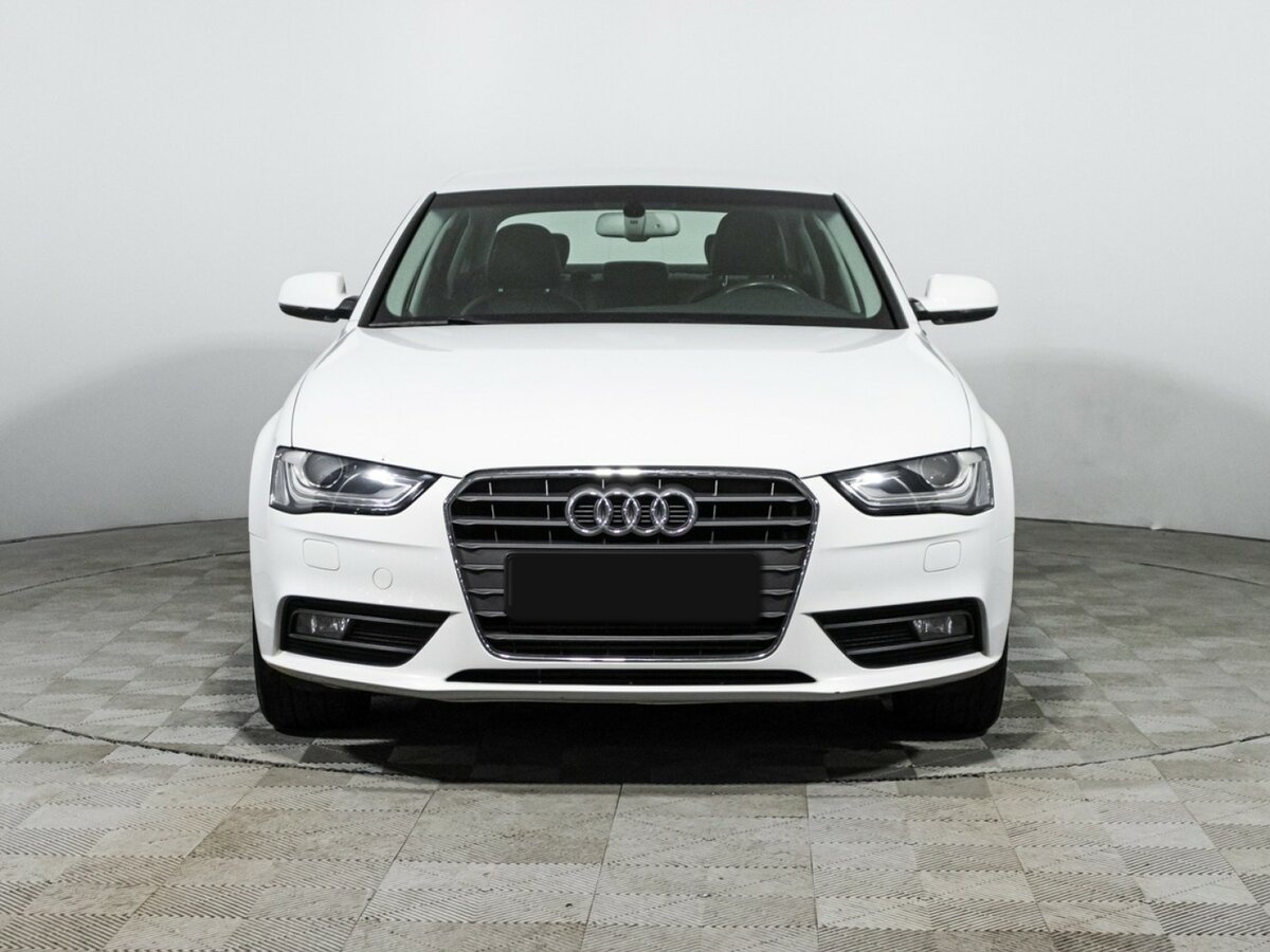 Купить Audi A4 с пробегом. Фото: #1