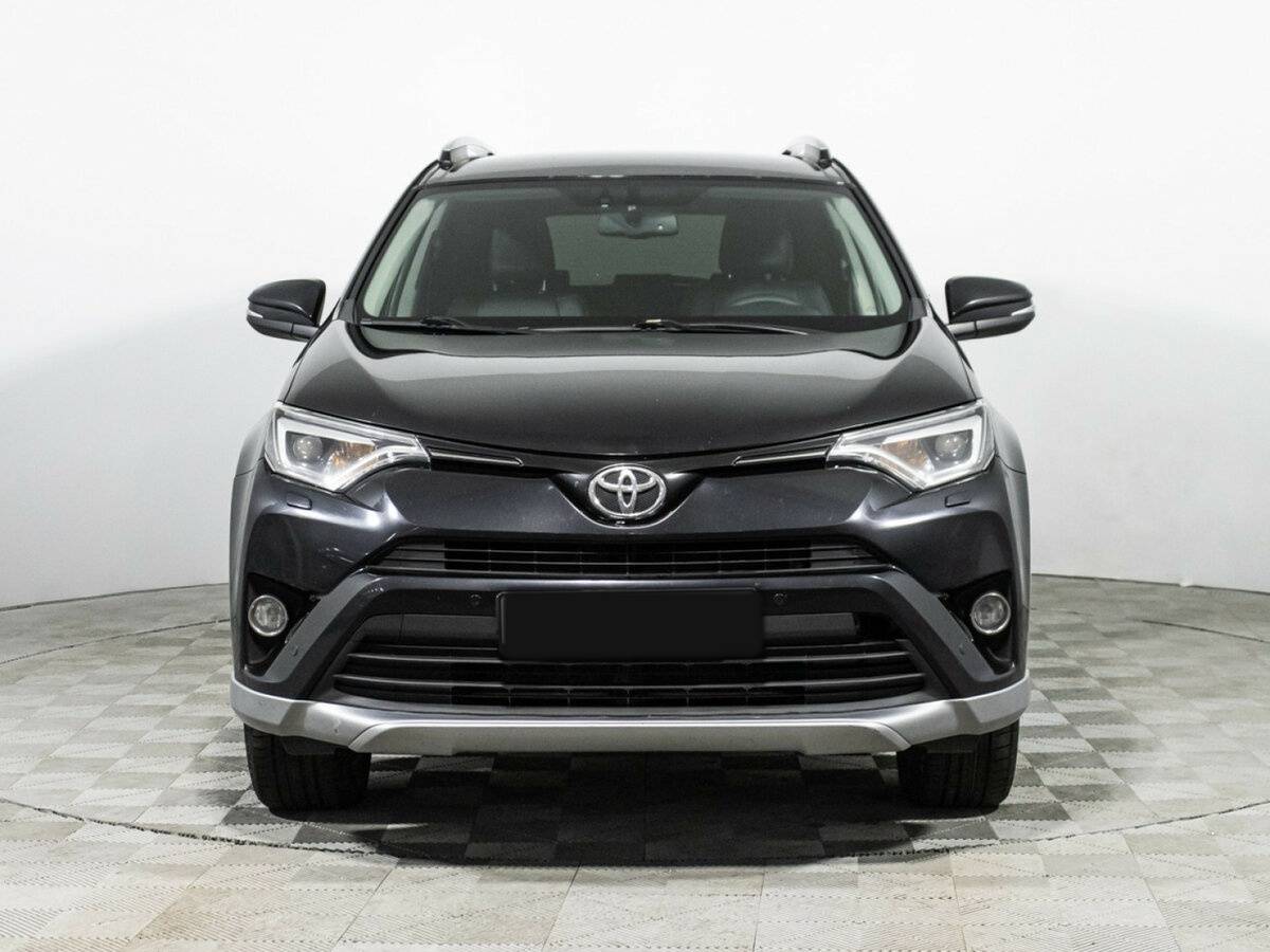 Купить Toyota RAV4 с пробегом. Фото: #1