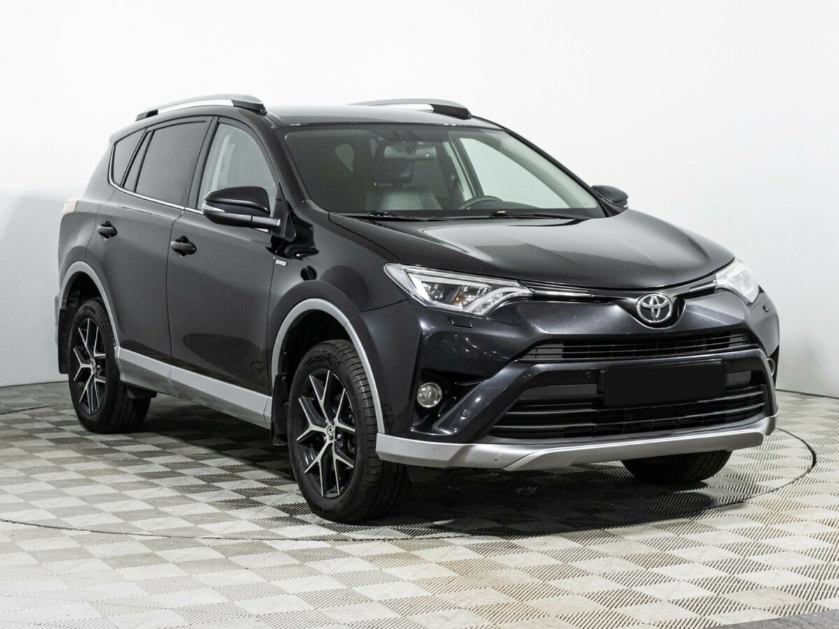 Купить Toyota RAV4 с пробегом. Фото: #2