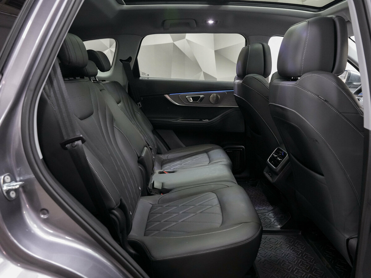 Купить Chery Tiggo 8 Pro Max с пробегом. Фото: #12