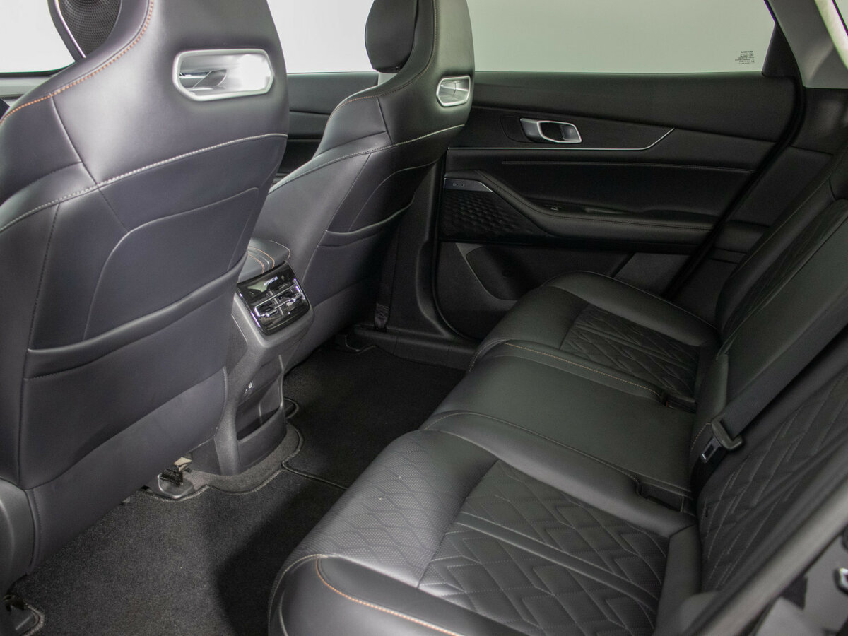 Купить Changan UNI-K с пробегом. Фото: #10