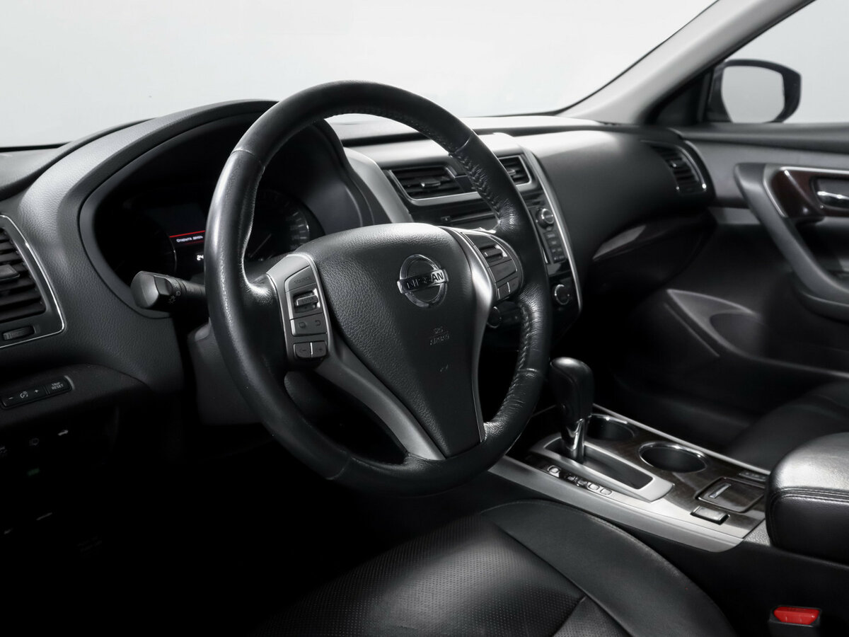 Купить Nissan Teana с пробегом. Фото: #13