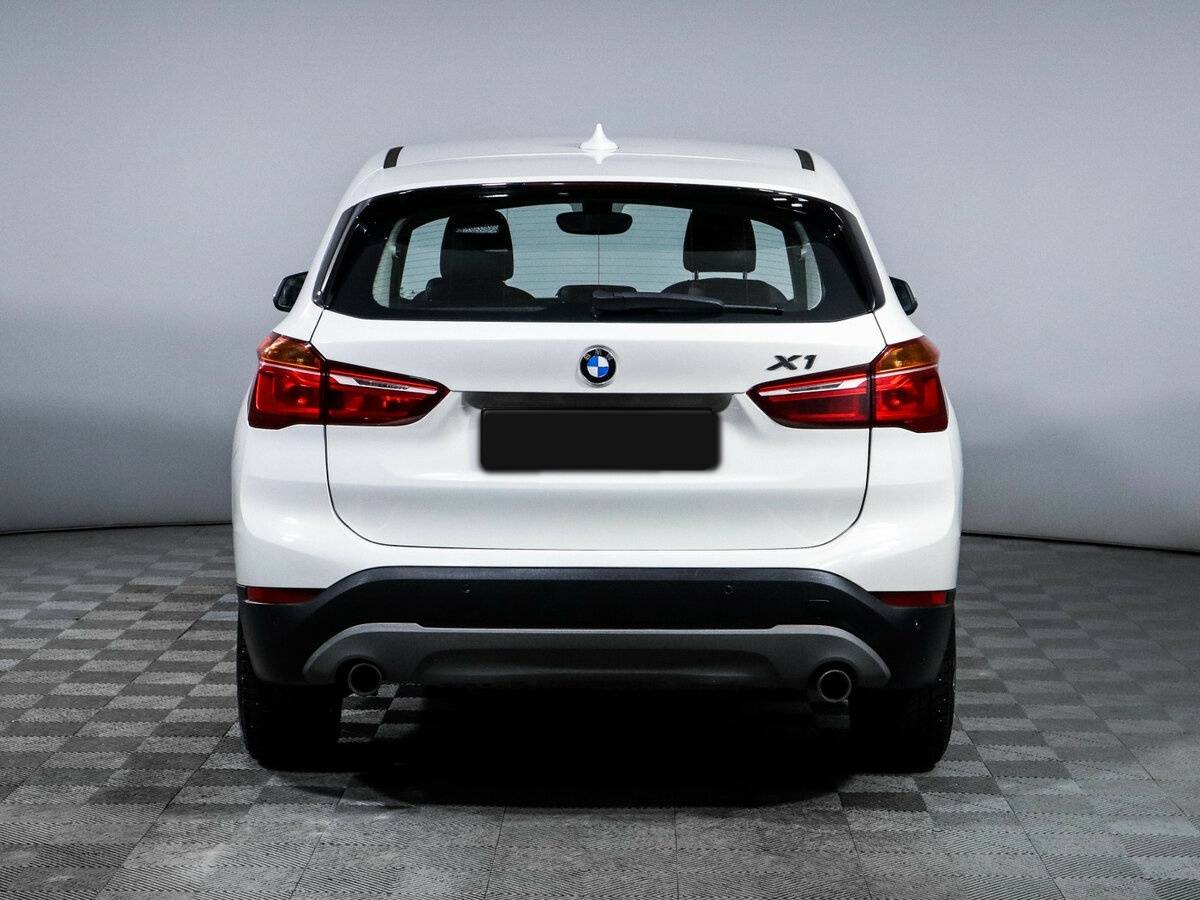 Купить BMW X1 с пробегом. Фото: #5