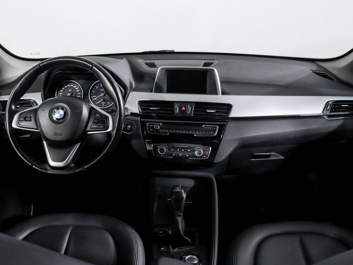 Купить BMW X1 с пробегом. Фото: #11