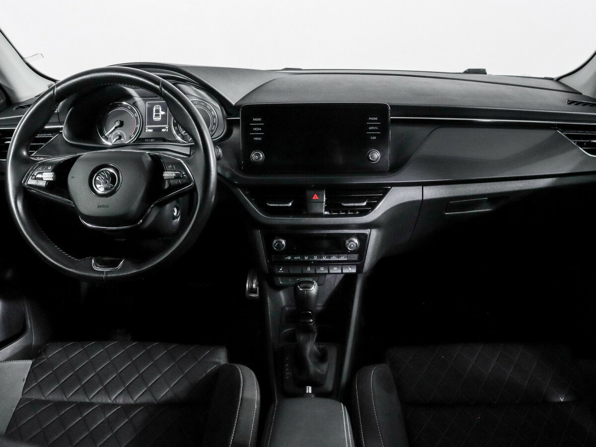 Купить Skoda Rapid с пробегом. Фото: #9