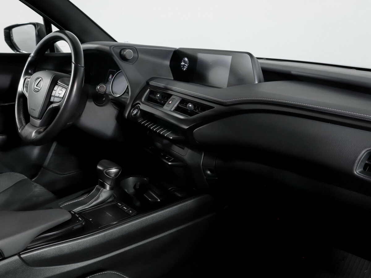 Купить Lexus UX с пробегом. Фото: #6