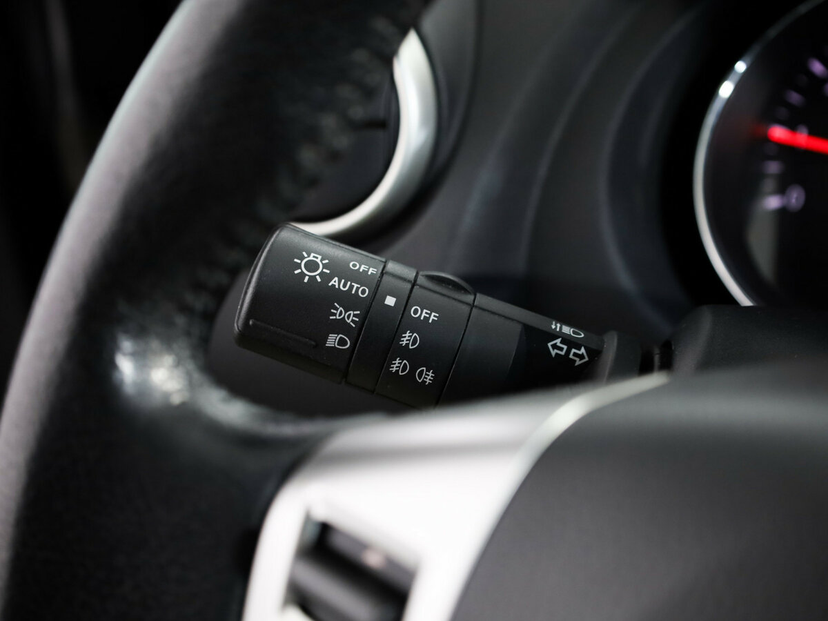 Купить Nissan Qashqai с пробегом. Фото: #9