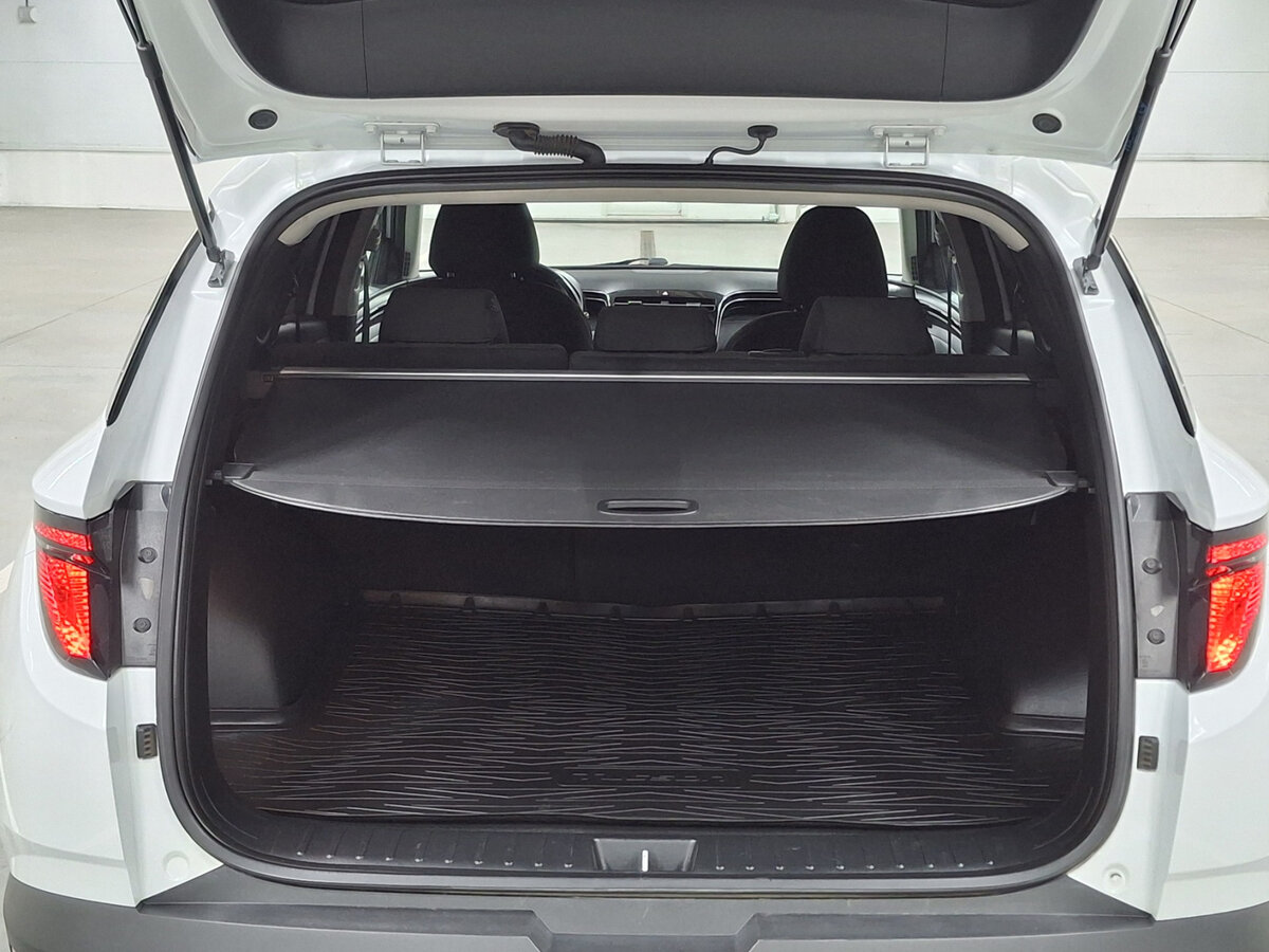 Купить Hyundai Tucson с пробегом. Фото: #8
