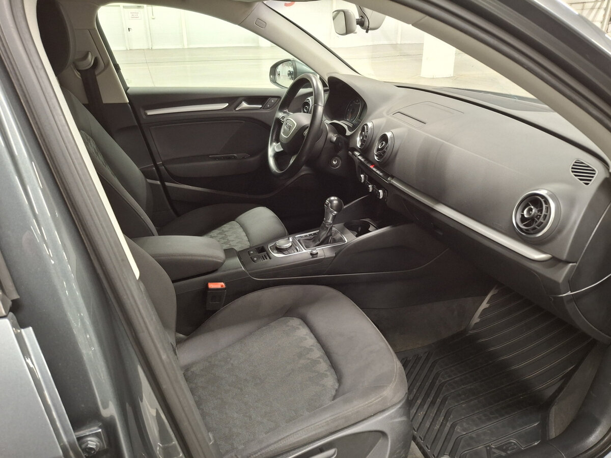 Купить Audi A3 с пробегом. Фото: #10