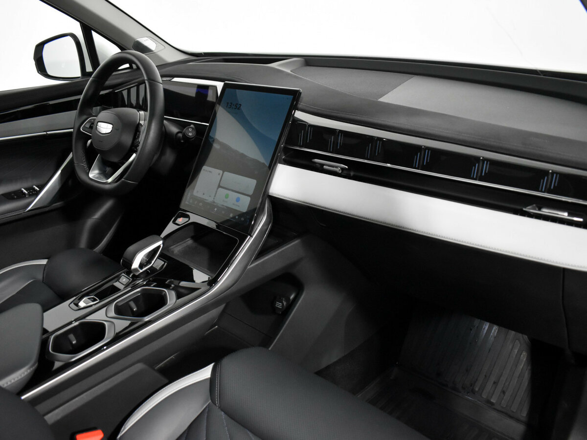 Купить Geely Atlas с пробегом. Фото: #11