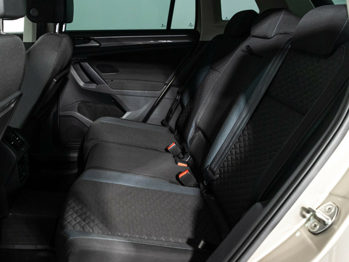 Купить Volkswagen Tiguan с пробегом. Фото: #9