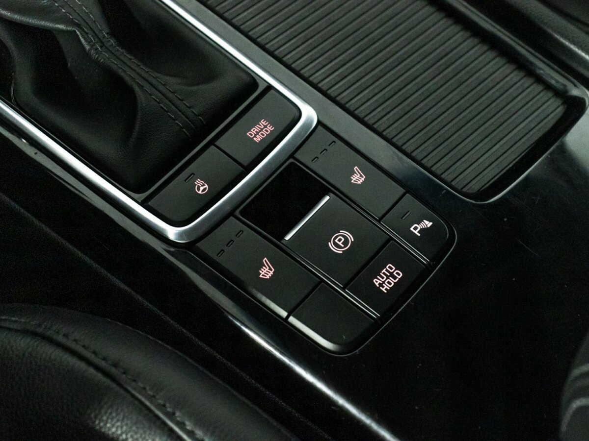 Купить Kia Optima с пробегом. Фото: #18