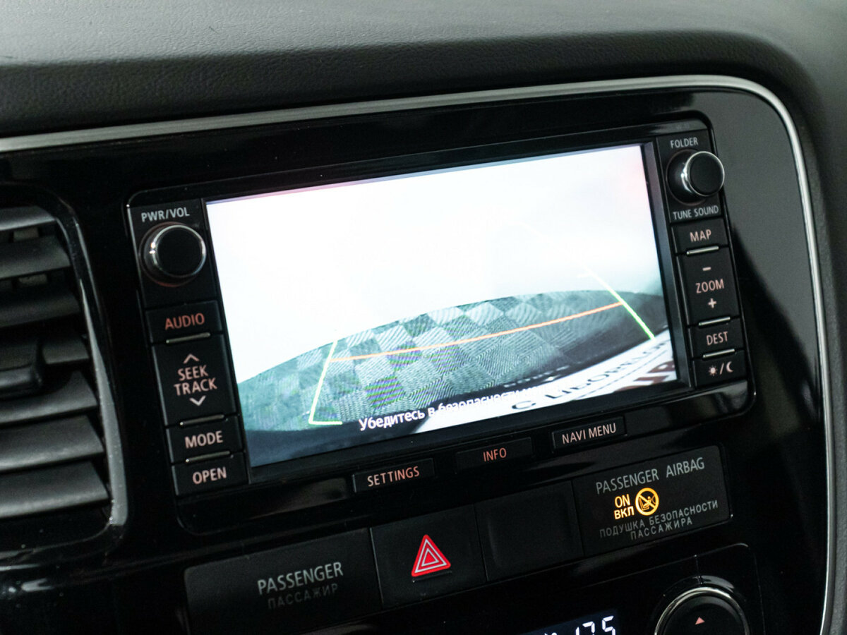 Купить Mitsubishi Outlander с пробегом. Фото: #14