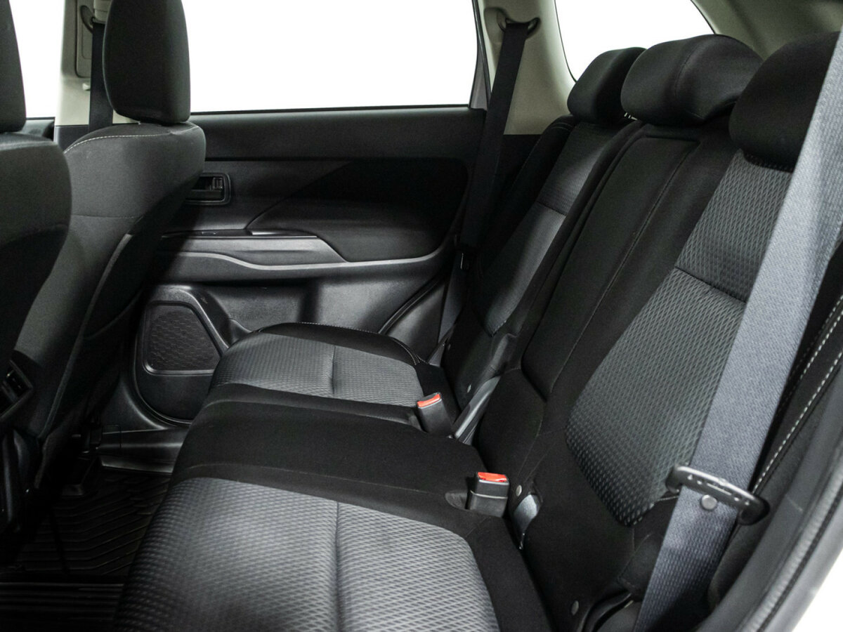 Продажа Б/У Митсубиши Оутлэндер. Фото: #7