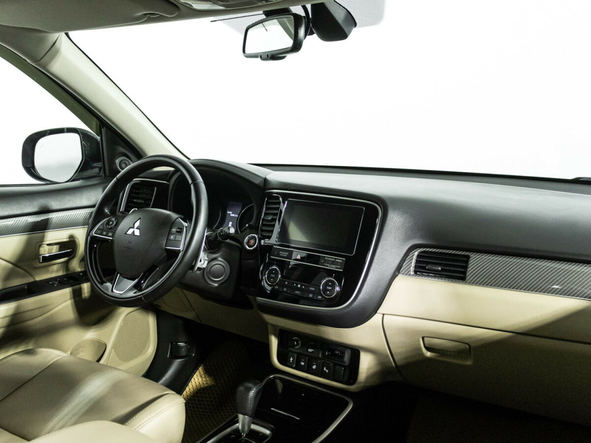 Купить Mitsubishi Outlander с пробегом. Фото: #6