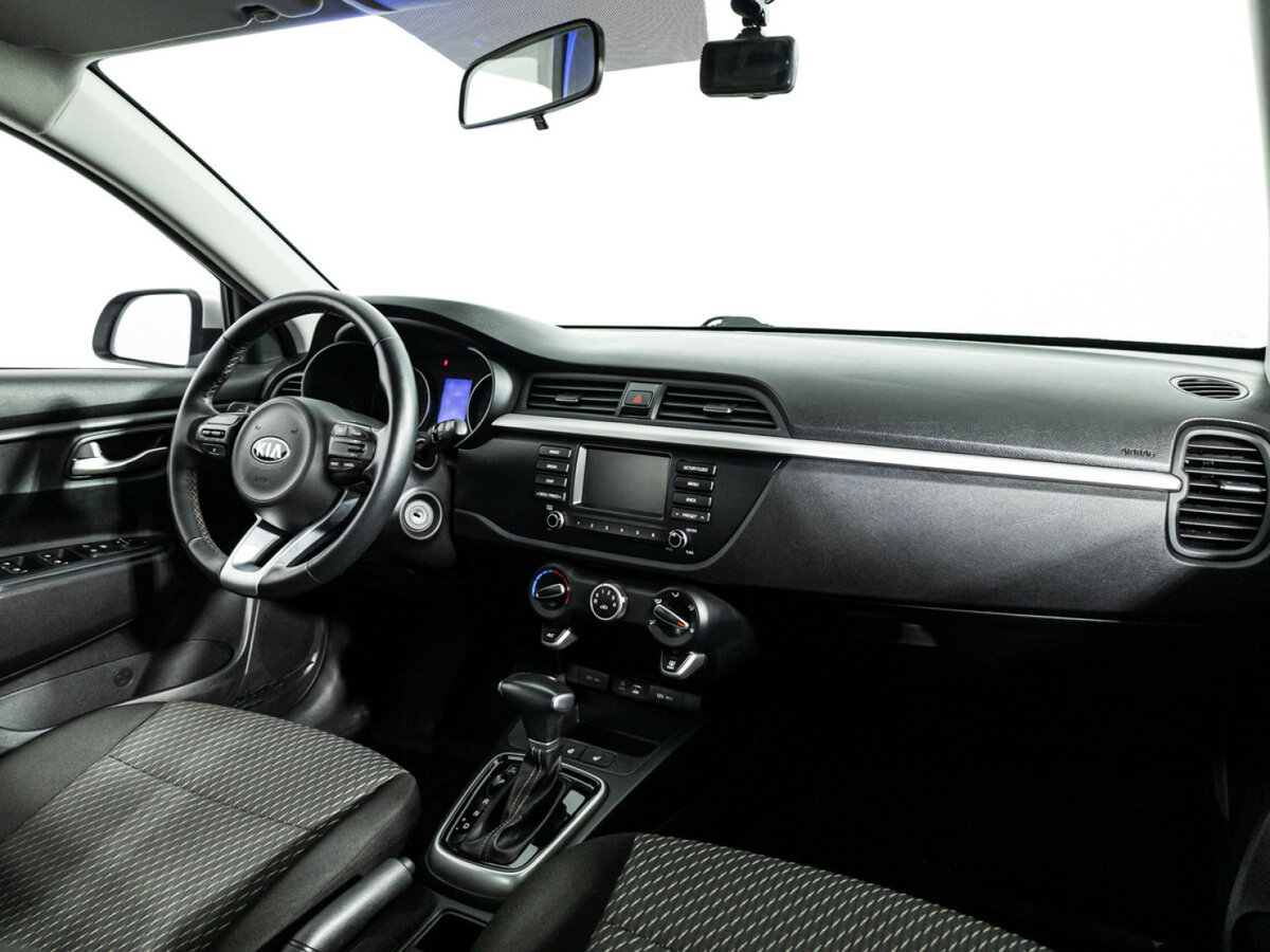 Купить Kia Rio с пробегом. Фото: #8