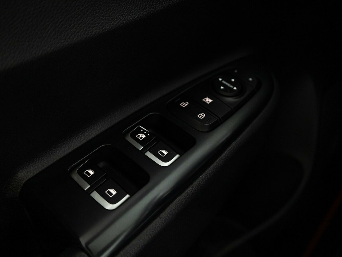 Купить Kia Rio с пробегом. Фото: #17