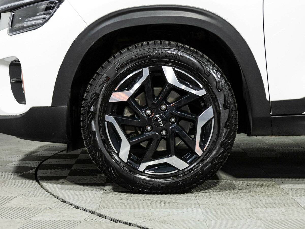 Купить Kia Seltos с пробегом. Фото: #8