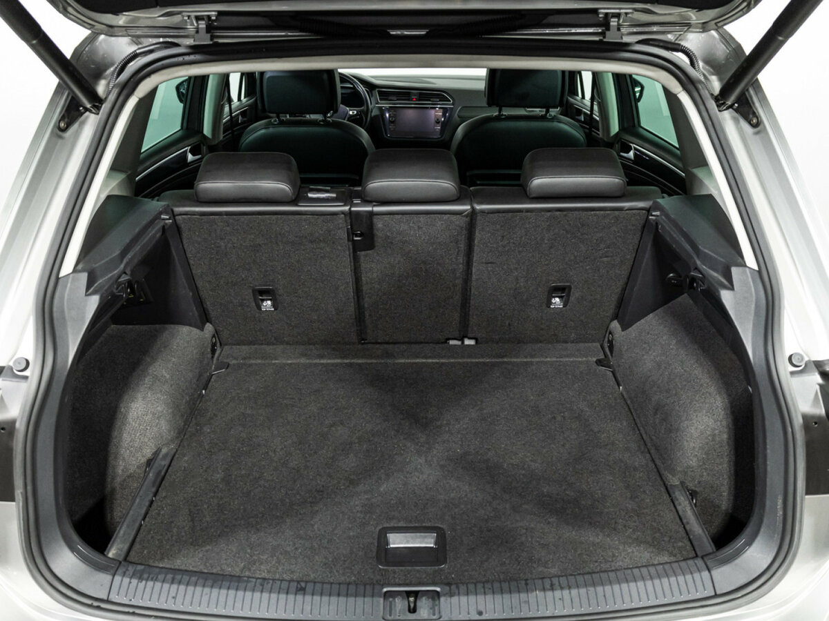 Купить Volkswagen Tiguan с пробегом. Фото: #23