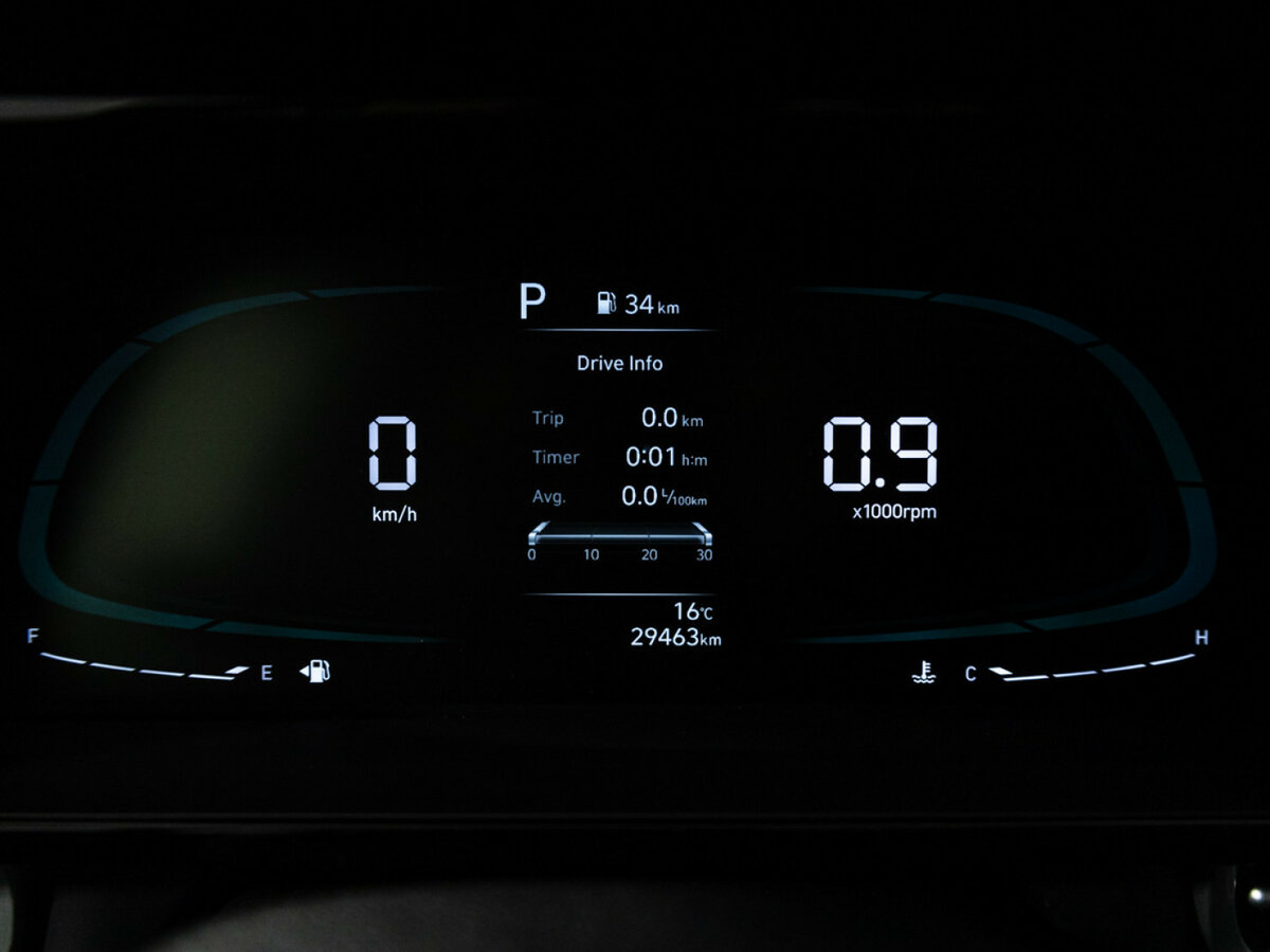 Купить Hyundai Elantra с пробегом. Фото: #11