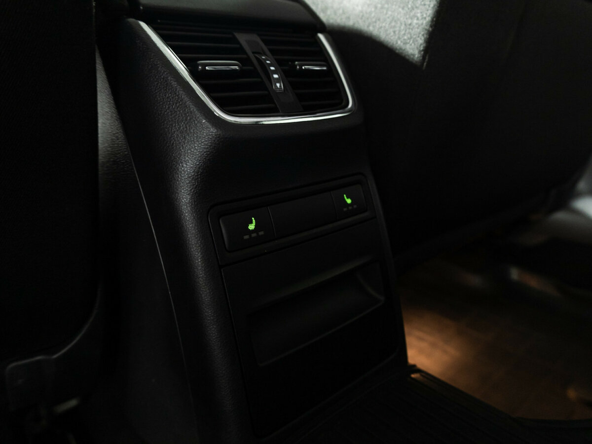 Купить Skoda Octavia с пробегом. Фото: #16