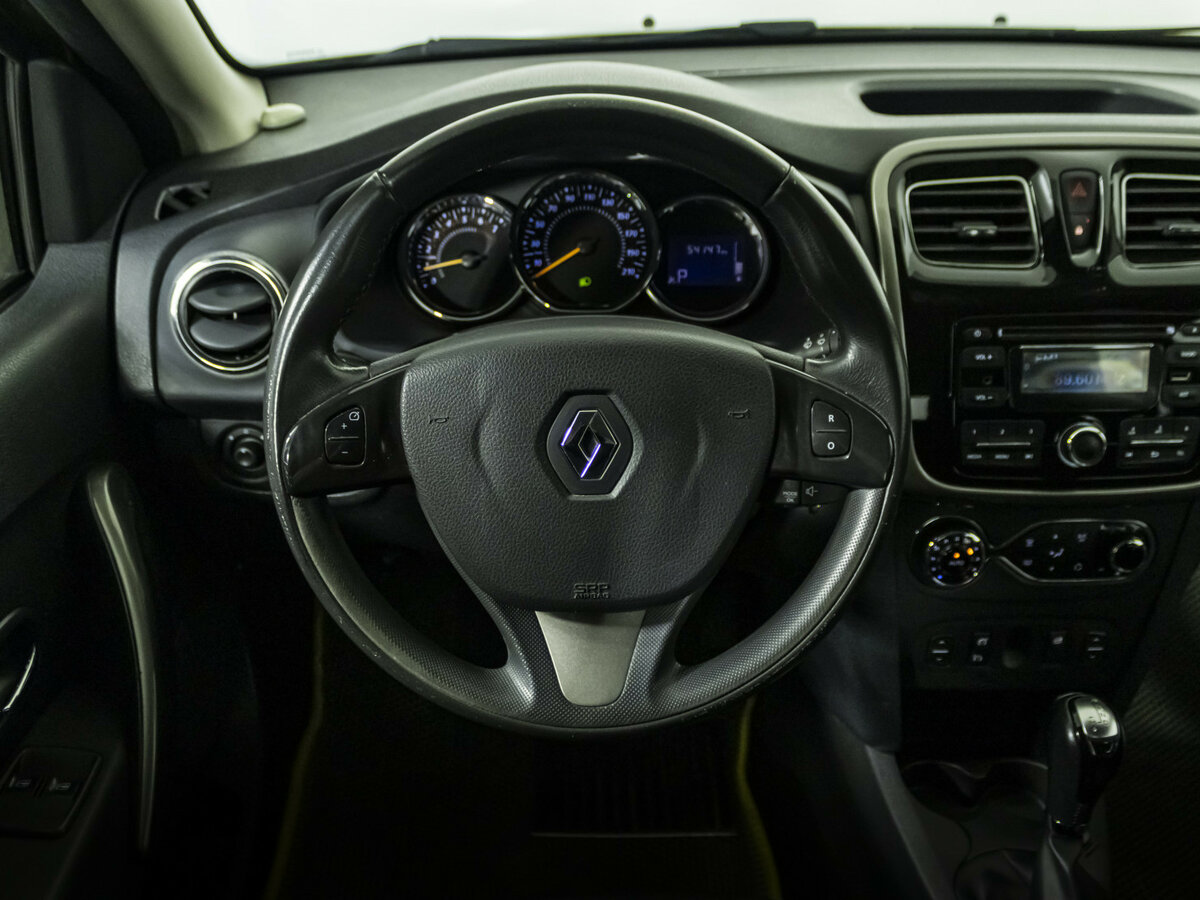 Купить Renault Sandero с пробегом. Фото: #10