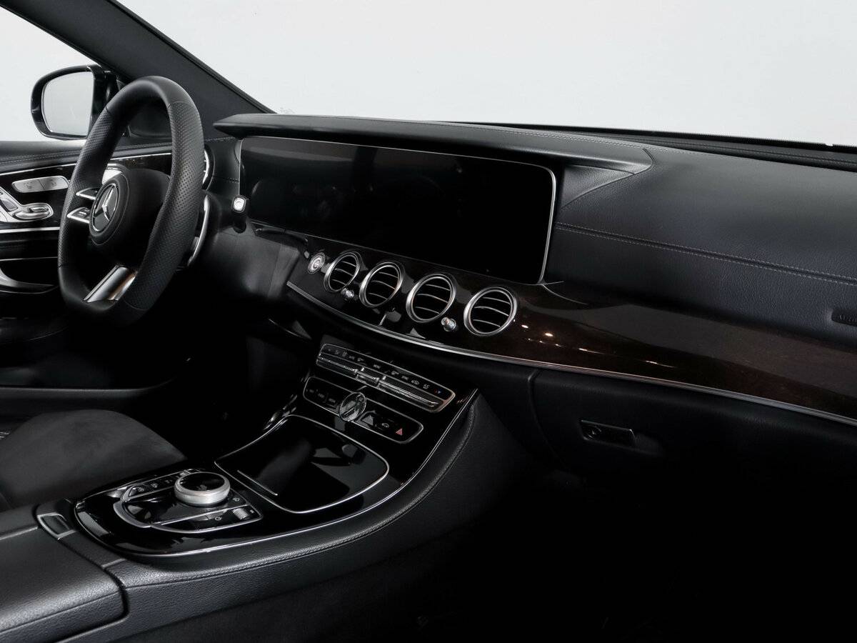 Купить Mercedes-Benz E-Класс с пробегом. Фото: #8