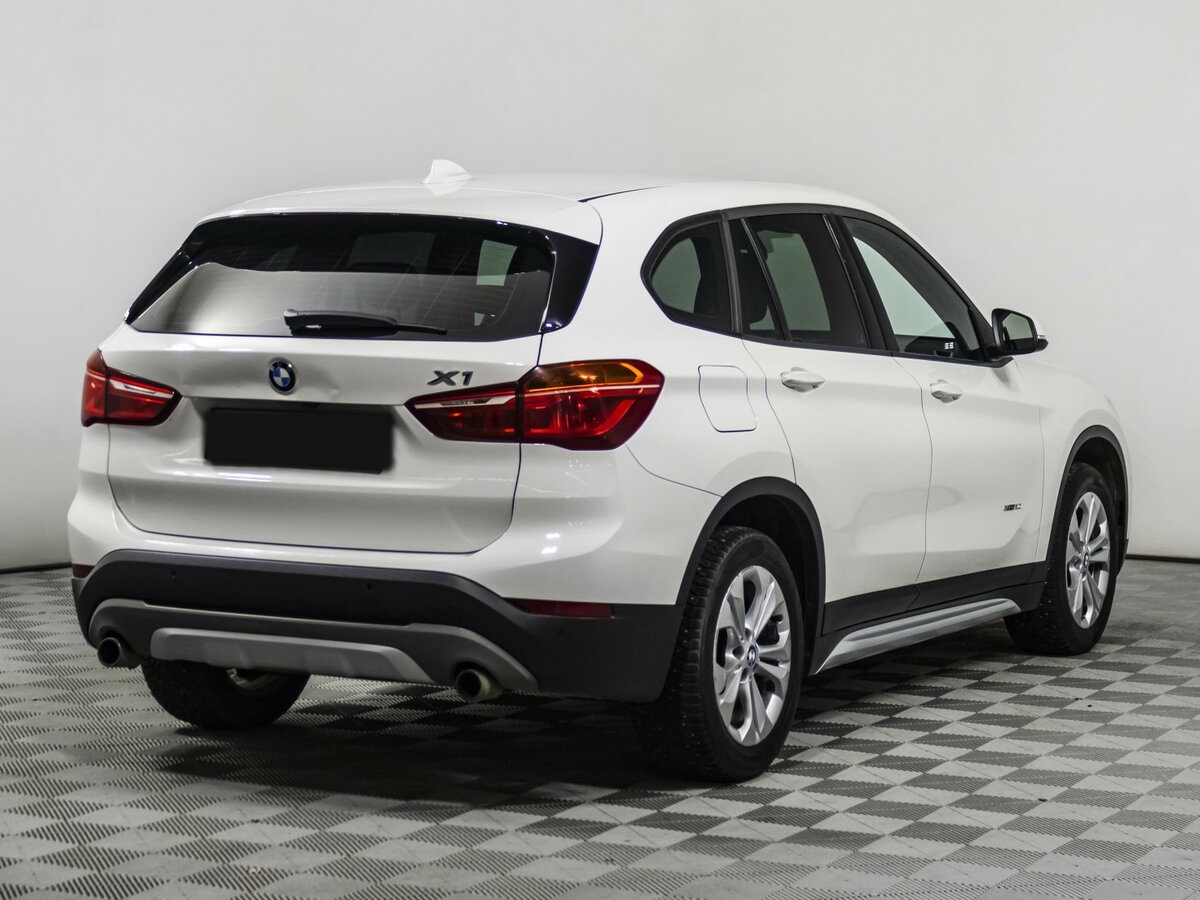 Купить BMW X1 с пробегом. Фото: #3
