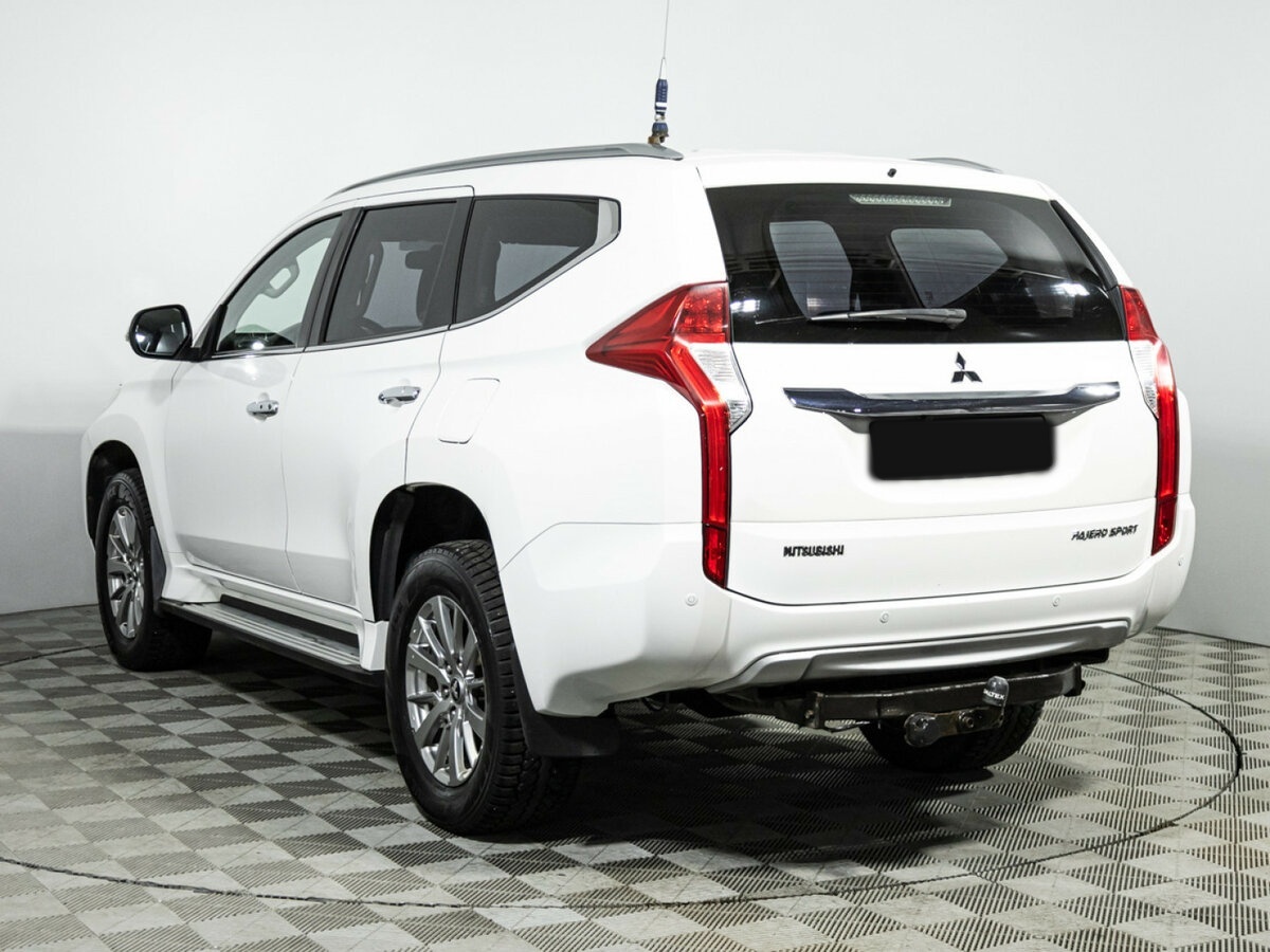 Купить Mitsubishi Pajero Sport с пробегом. Фото: #5
