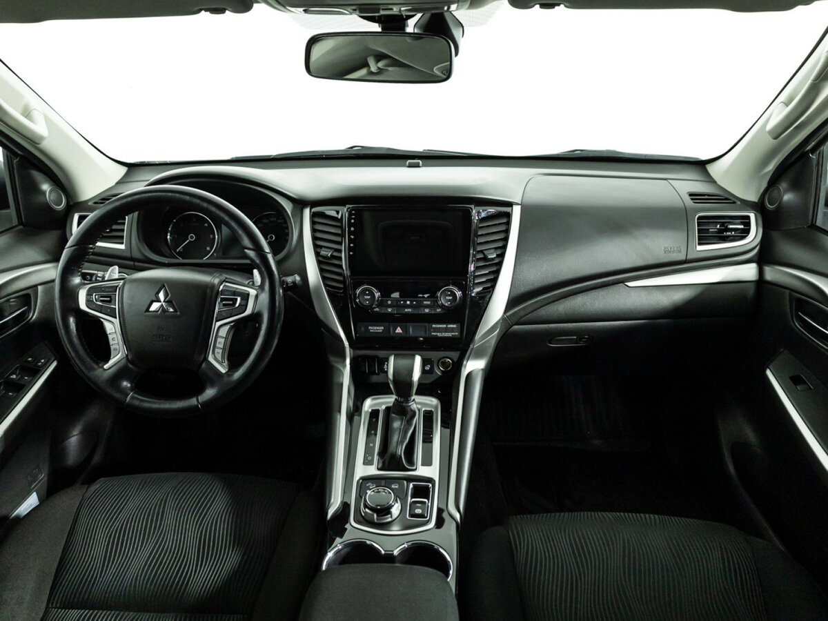 Купить Mitsubishi Pajero Sport с пробегом. Фото: #10