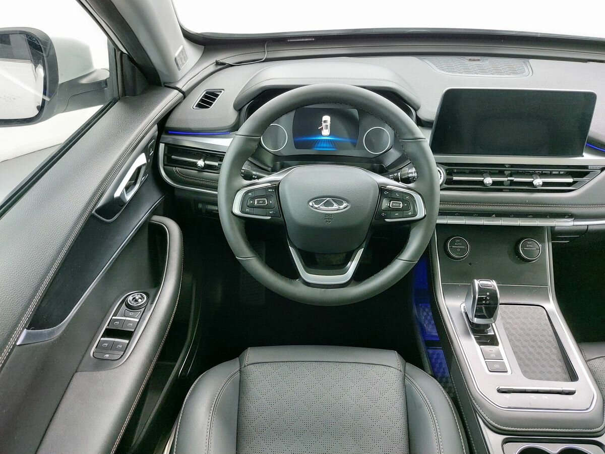 Купить Chery Tiggo 8 с пробегом. Фото: #10