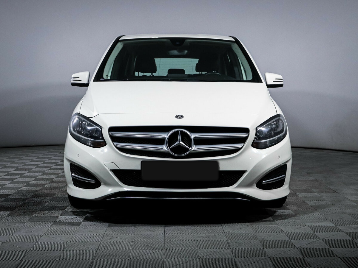 Купить Mercedes-Benz B-Класс с пробегом. Фото: #1