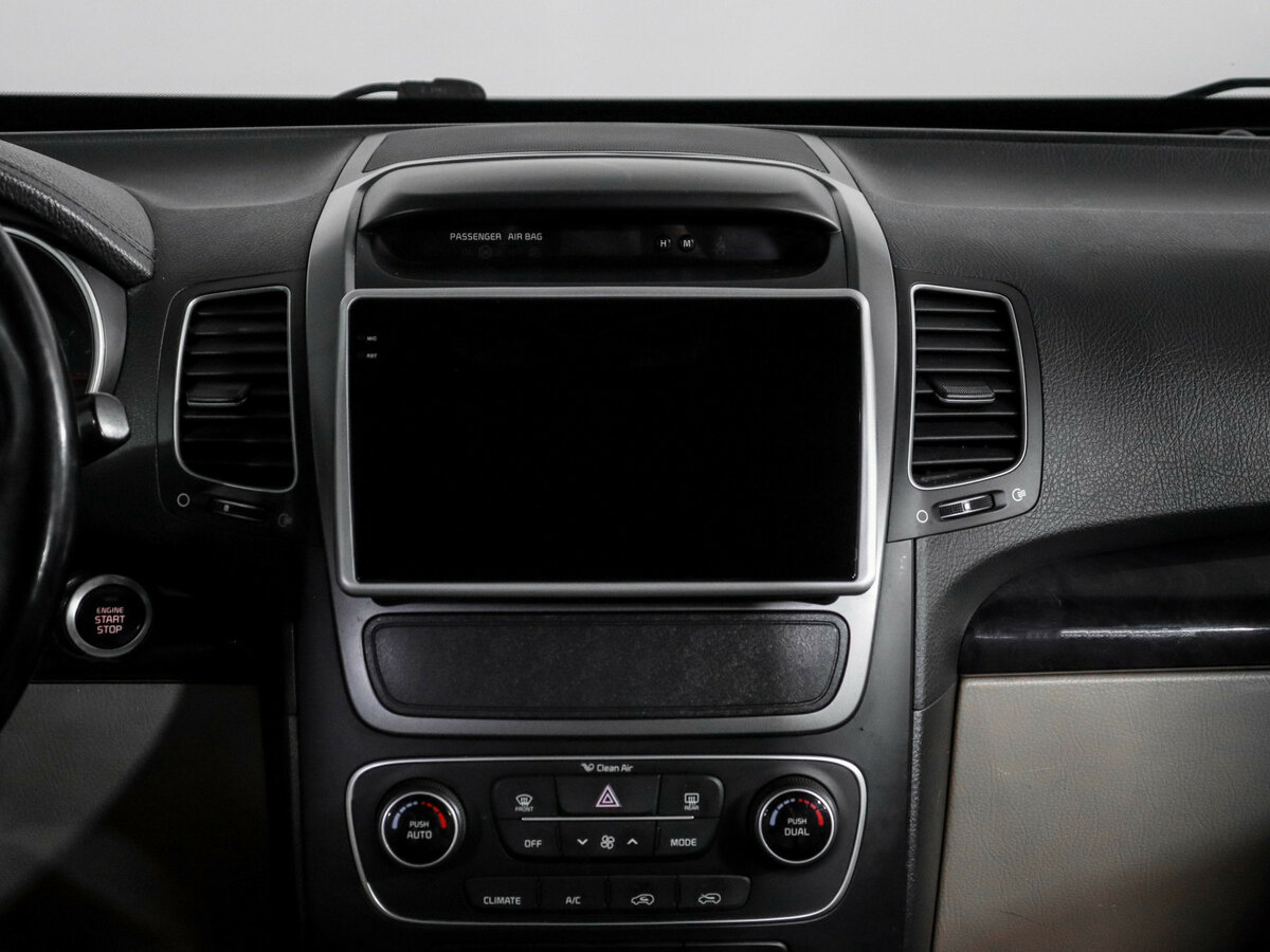 Купить Kia Sorento с пробегом. Фото: #12