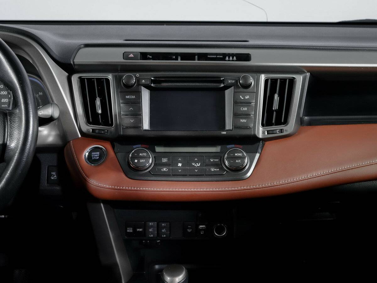 Купить Toyota RAV4 с пробегом. Фото: #12