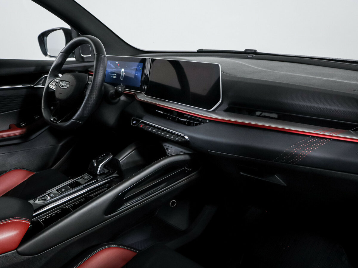 Купить Geely Coolray с пробегом. Фото: #5