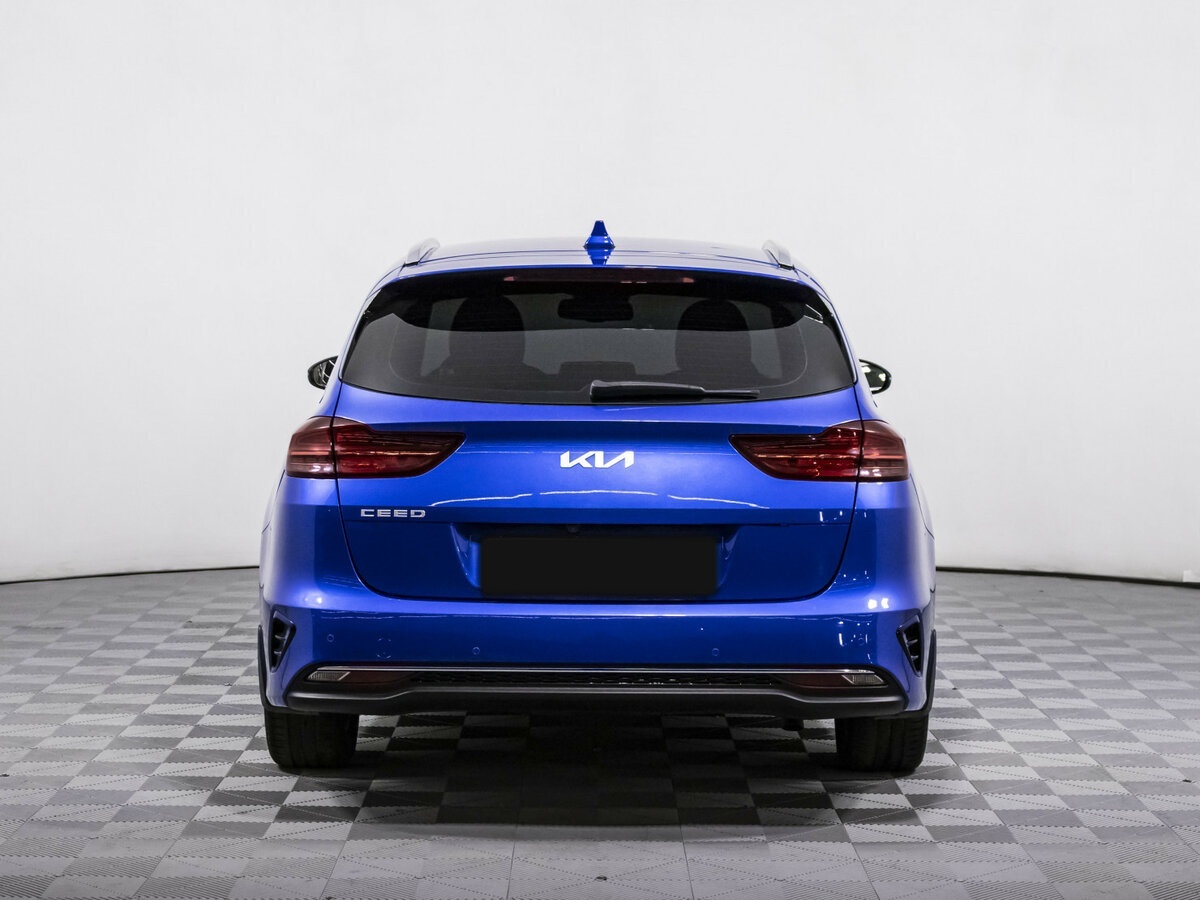 Купить Kia Ceed с пробегом. Фото: #4