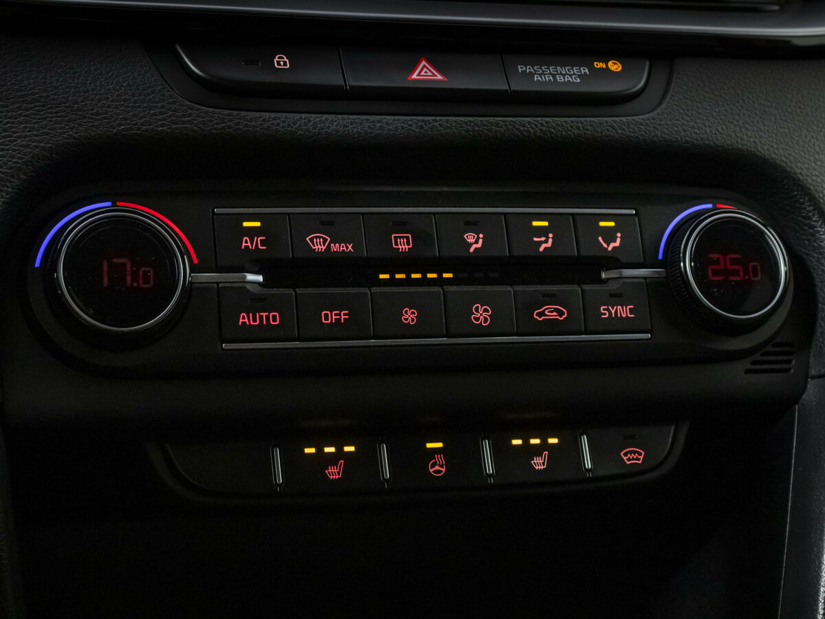 Купить Kia Ceed с пробегом. Фото: #14