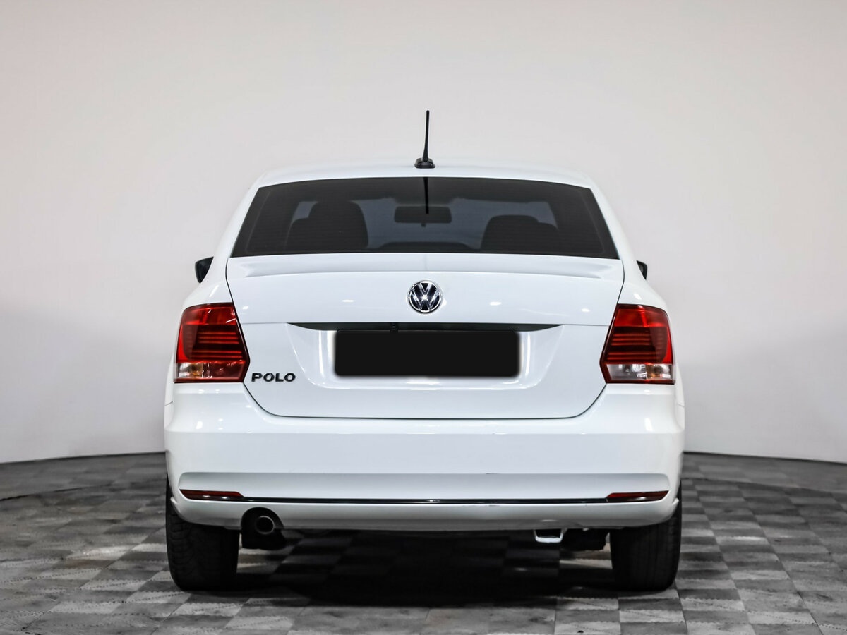 Купить Volkswagen Polo с пробегом. Фото: #4